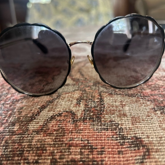 kate spade Accessories - Kate Spade Black scalloped Sunglasses